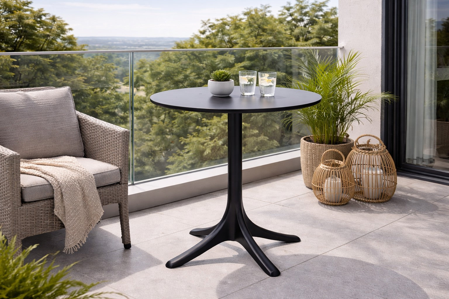 Gartentisch Glen aus Polypropylen in Schwarz-Grau für Balkon und Terrasse