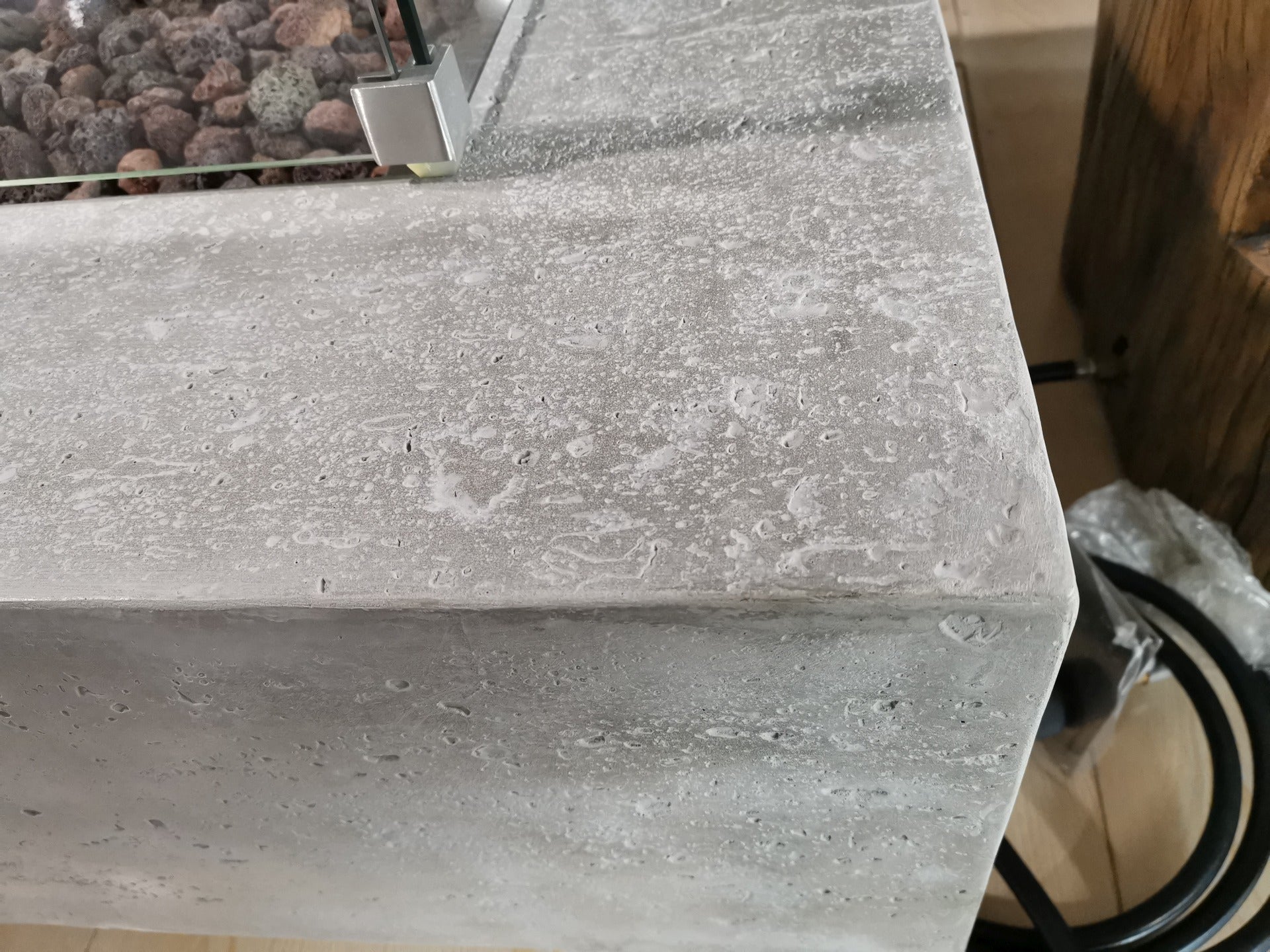 Manhattan - fire table