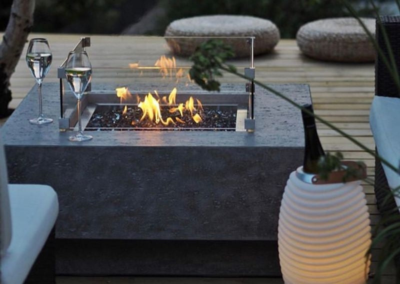 Manhattan - fire table