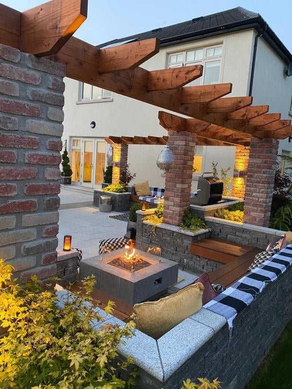 Manhattan - fire table