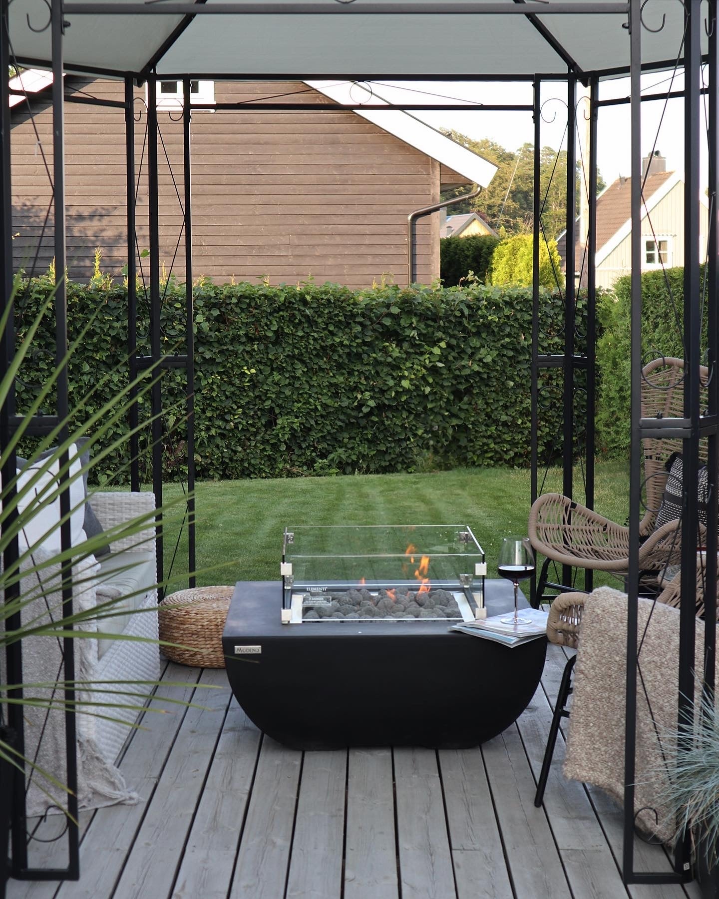 Aurora_Feuertisch_Outdoor_Garten_Gartenmoebelshop