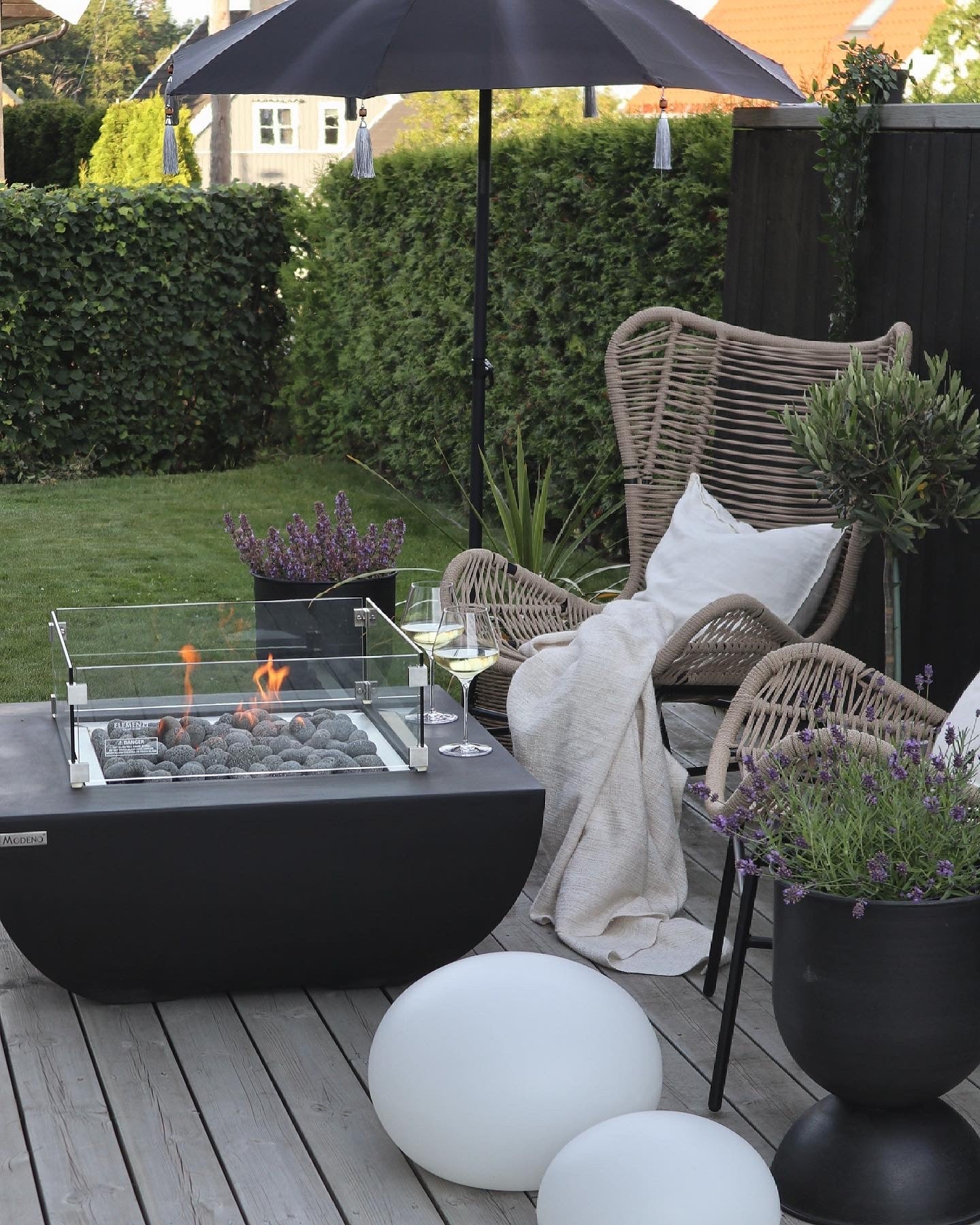 Aurora_Feuertisch_Outdoor_Garten_Gartenmoebelshop
