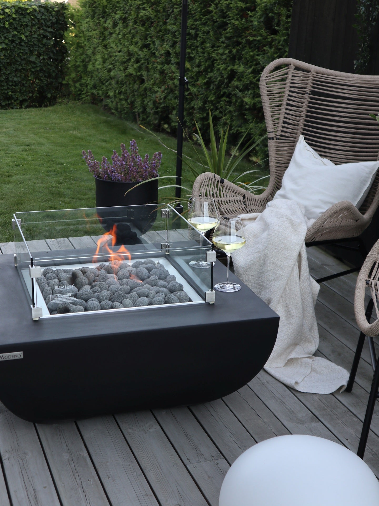 Aurora_Feuertisch_Outdoor_Garten_Gartenmoebelshop