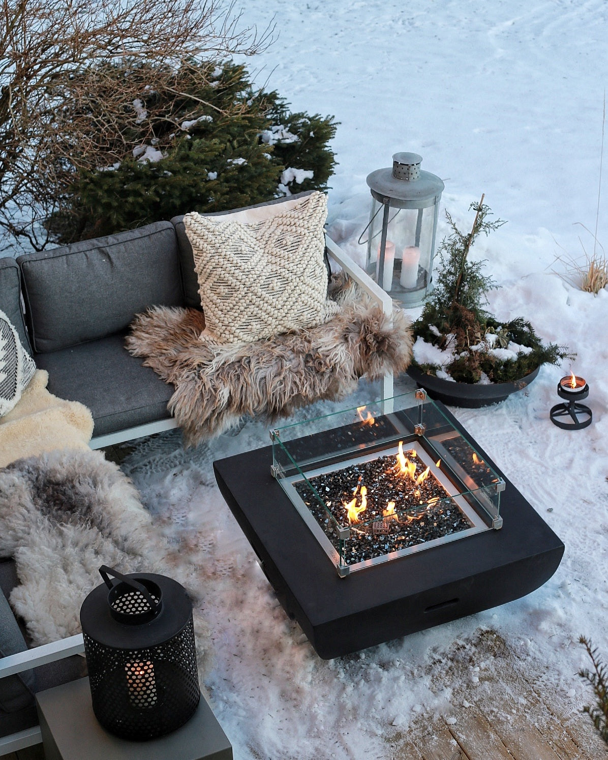 Aurora_Feuertisch_Outdoor_Garten_Gartenmoebelshop