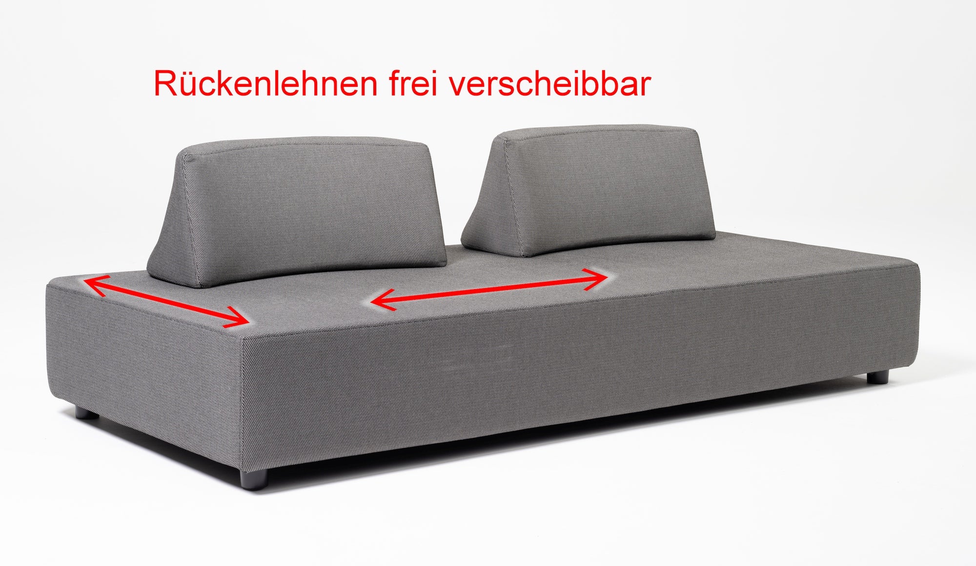 Die Stephan Loungegruppe: Individuell positionierbare Rückenlehnen, wasserabweisende Bezüge und multifunktionaler Hocker mit Metall-Tablett. Perfekt für Garten & Terrasse!