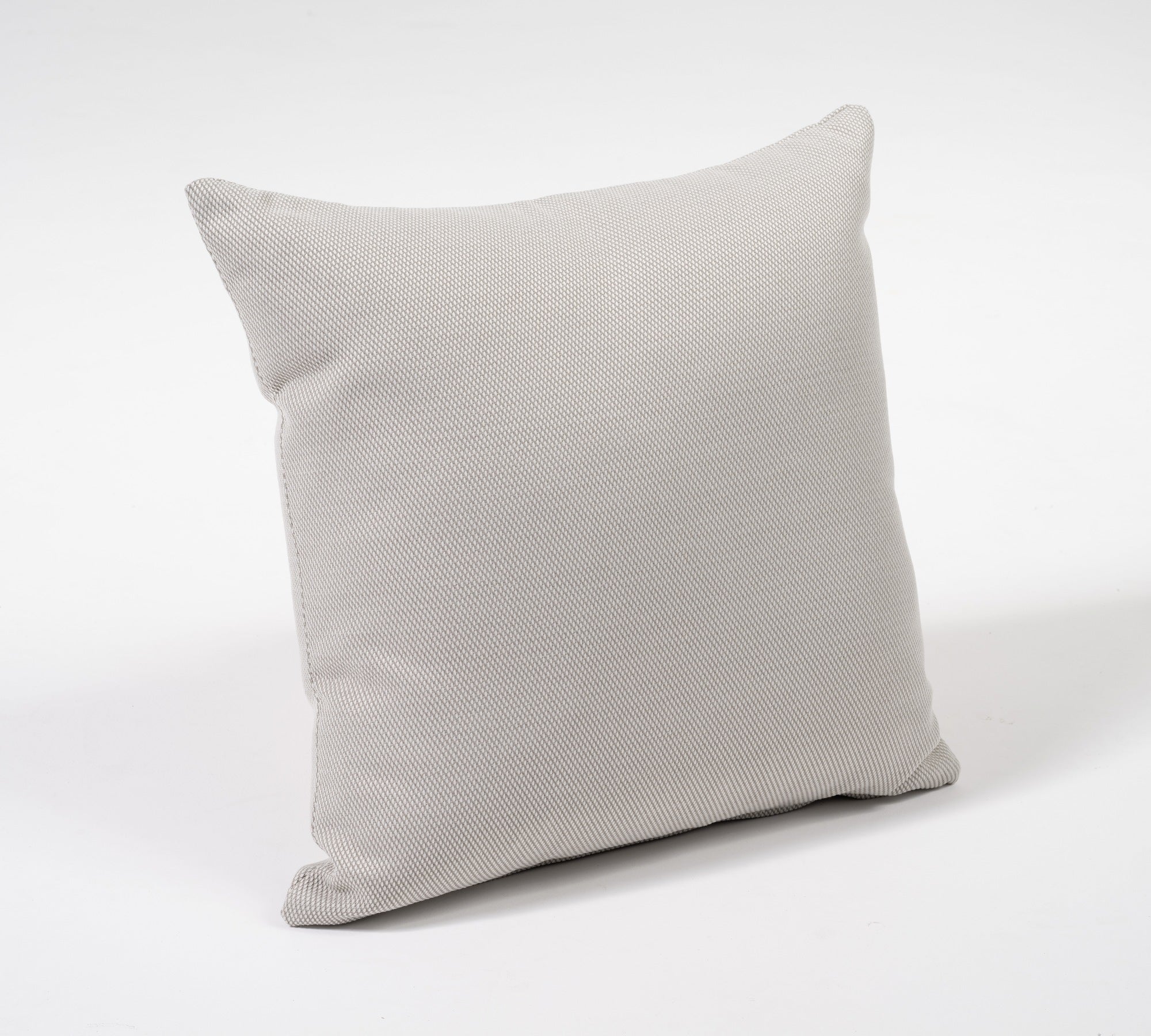 Die Stephan Loungegruppe: Individuell positionierbare Rückenlehnen, wasserabweisende Bezüge und multifunktionaler Hocker mit Metall-Tablett. Perfekt für Garten & Terrasse!