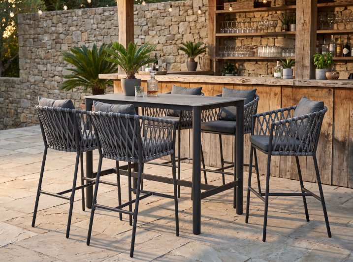 Amelie Barset 4+1 – vier Barhocker und Bartisch, Ansicht 3