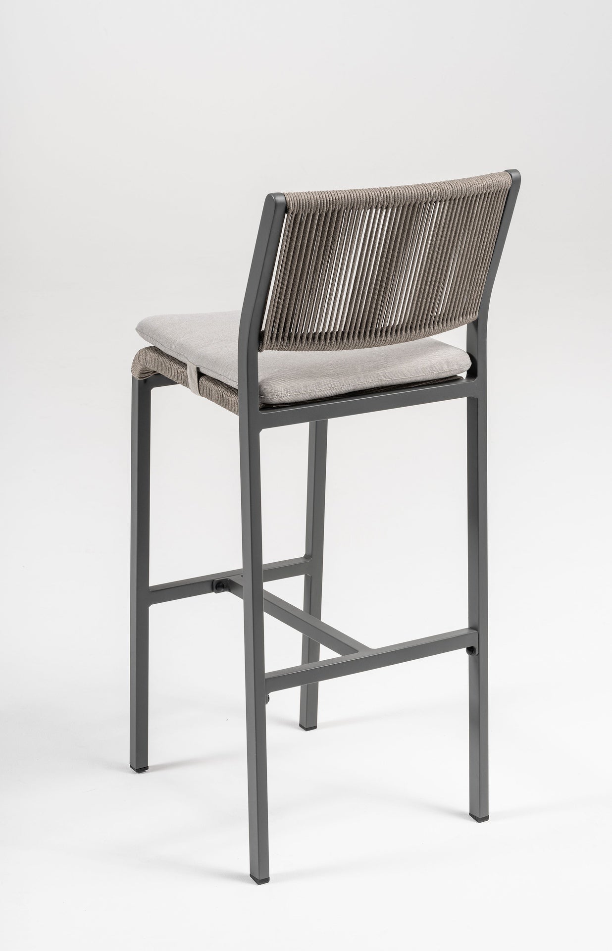 Harvey Barhocker aus Aluminium anthrazit mit grauen Textilschnüren und hellgrauem Sitzkissen