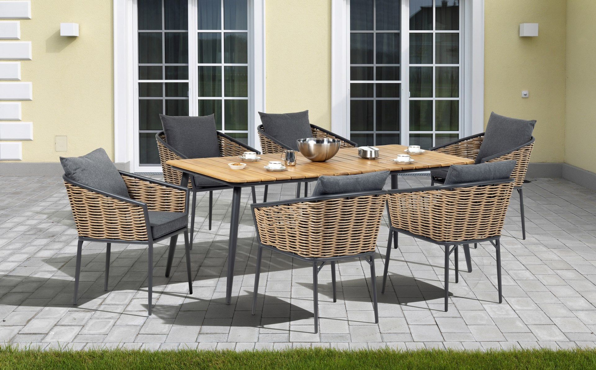 Exklusive GartenEsstischgruppen & Eckbankgruppen