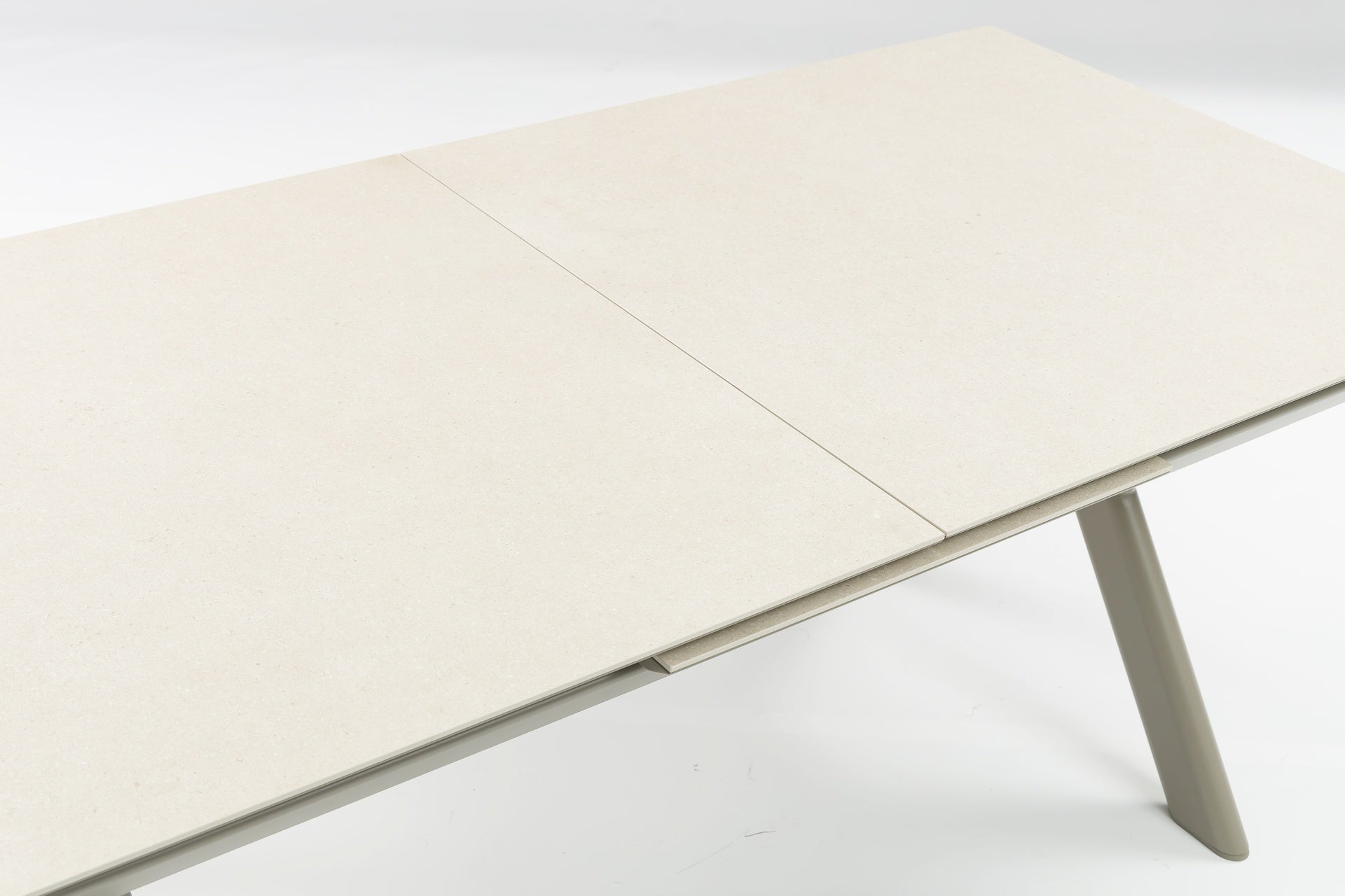 Nicosia dining set 