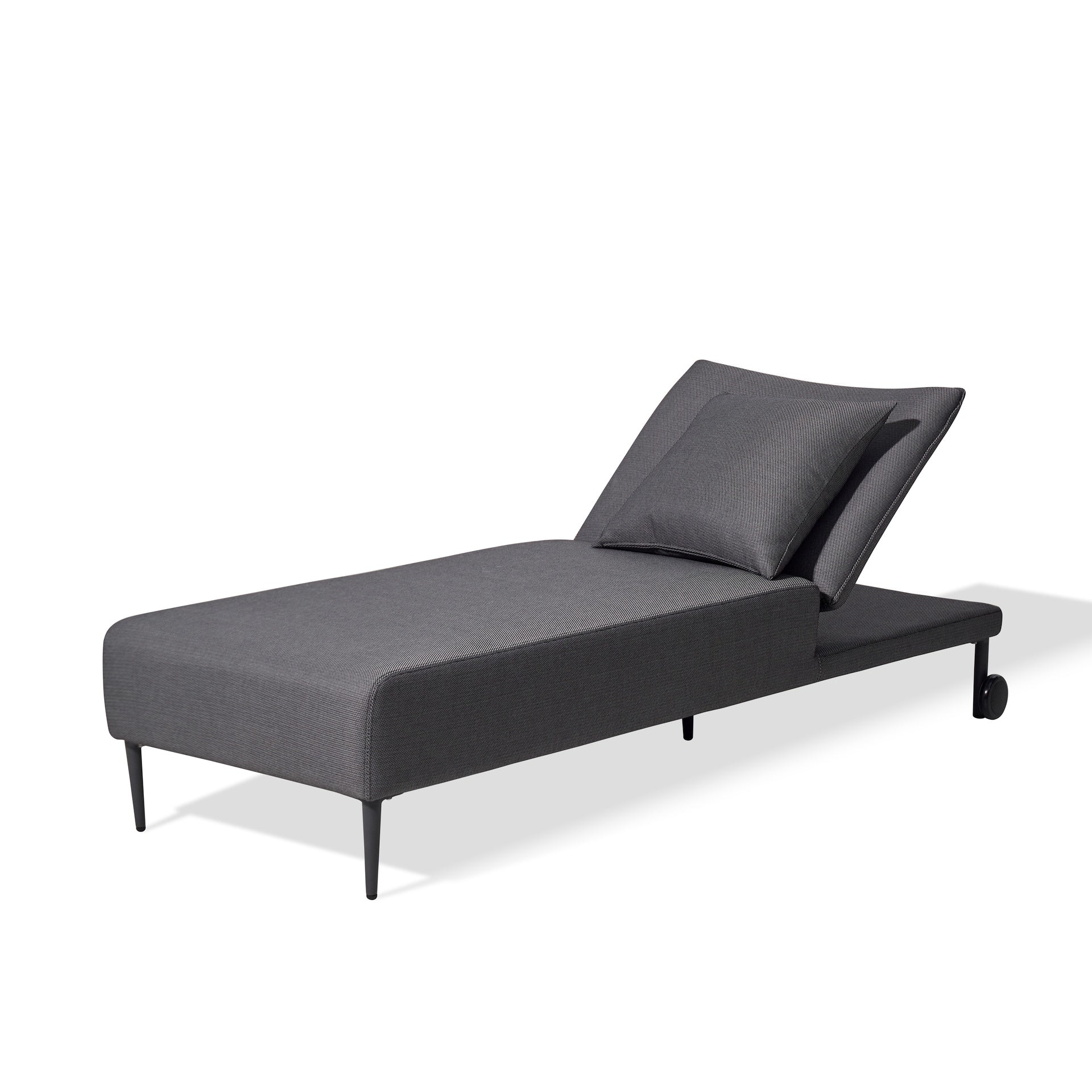 Sonnenliege Stephan Roll aus Aluminium mit Axroma Bezug. Jetzt mit integrierten Rollen für einfaches Verschieben. In Anthrazit oder Creme erhältlich.