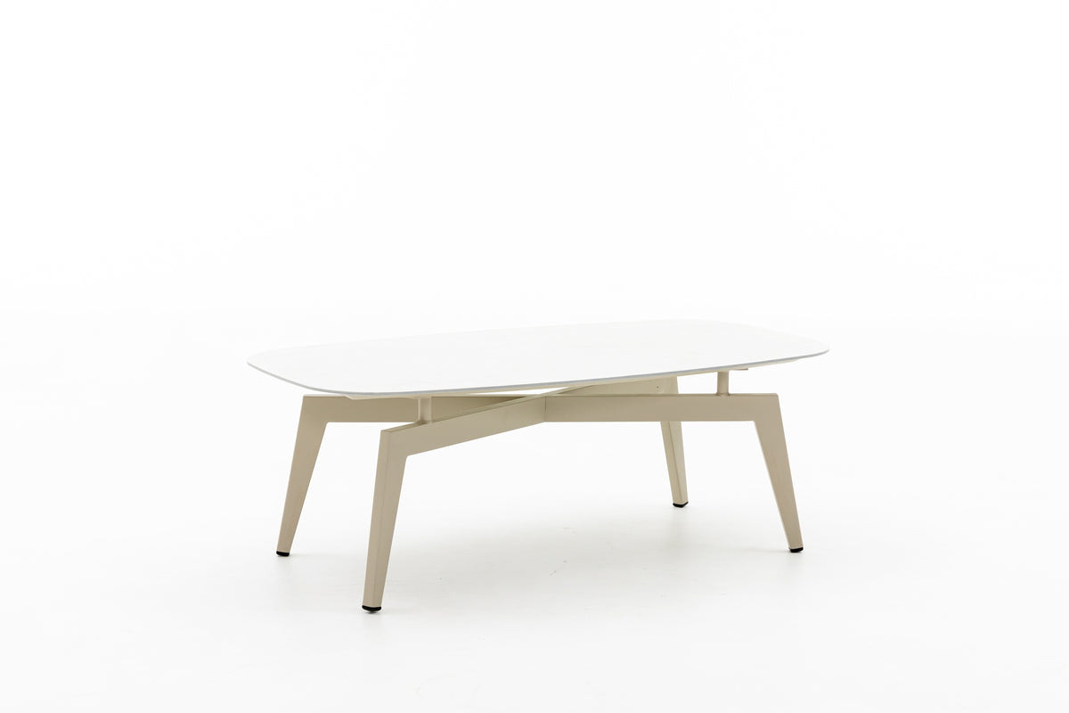 Serena Couchtisch in Beige-Grau mit heller Tischplatte – Detailansicht