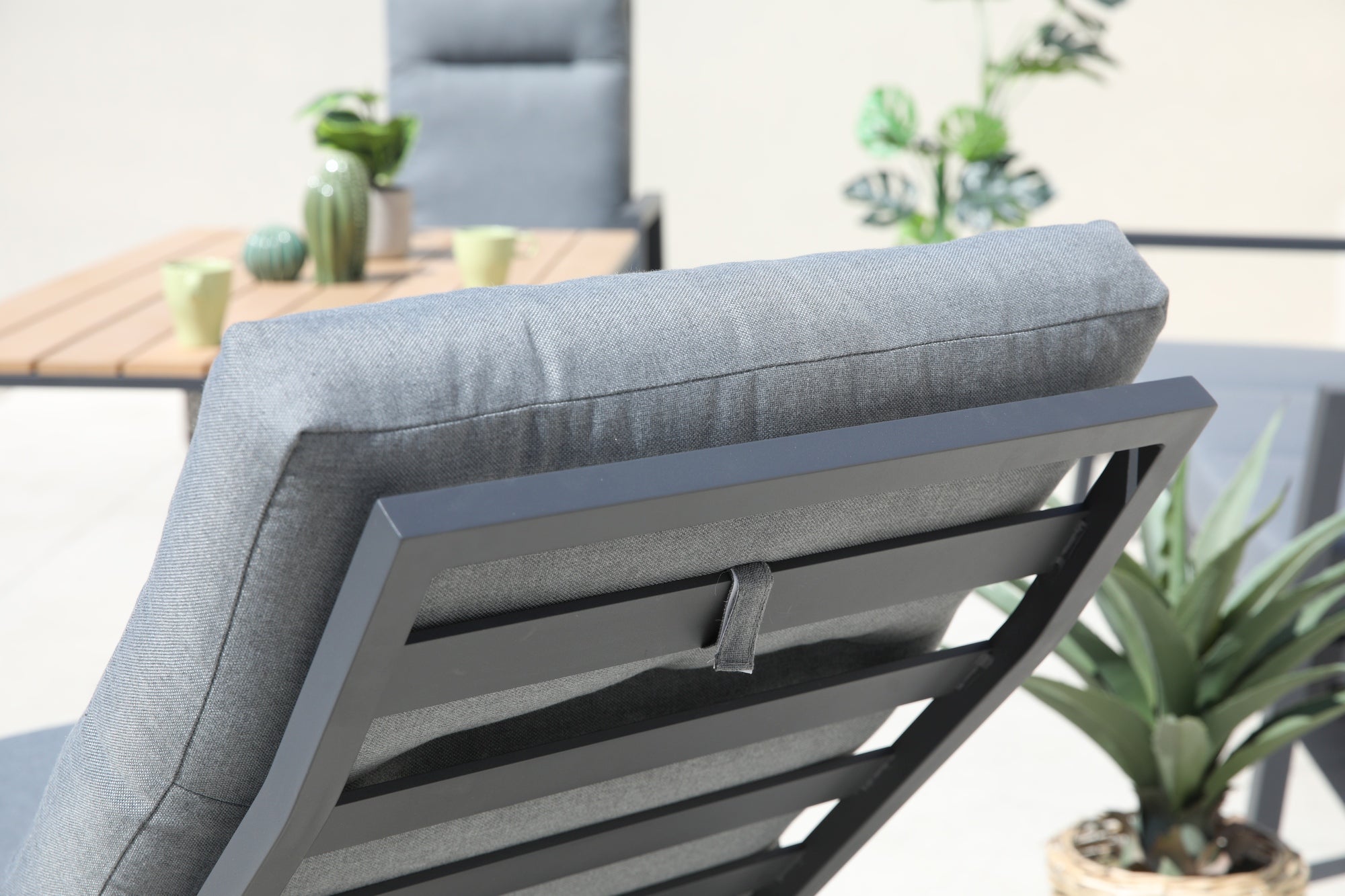 Sandy_Tischgruppe_Garten_Outdoor_Gartenmoebelshop