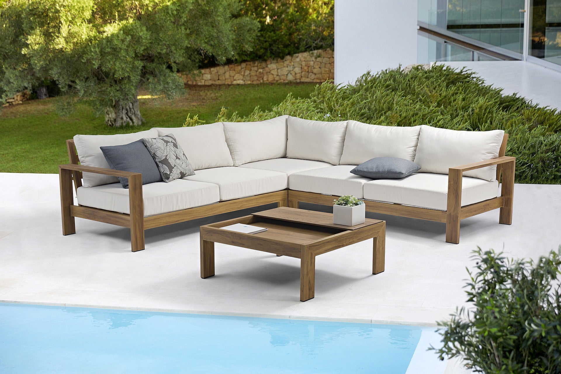 Soraja_Loungegruppe_Garten_Outdoor_Gartenmoebelshop
